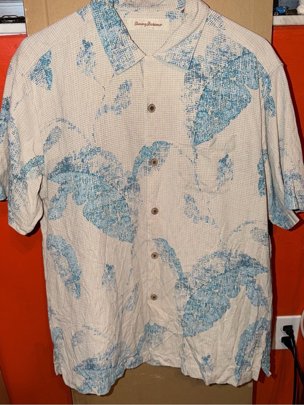 Vintage Tommy Bahama Cream Short-Sleeve Button-Up Silk Shirt w Blue Leaf Print